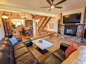 1117 Overlook Dr unit Columbine - Steamboat Springs, CO