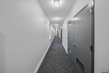 43 W 32nd St #206 - Bayonne, NJ