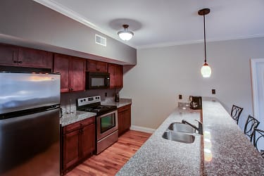 Hayden Place Apartments - Chattanooga, TN