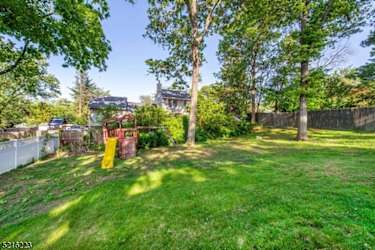 21 Henry Terrace - Lincoln Park, NJ