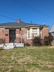 2390 Forest Ave - Memphis, TN