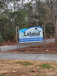 1131 Shellbank Ln - Leland, NC
