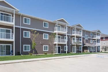 Lincoln Meadows Apartments - Dickinson, ND