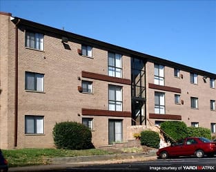 Rose Hill Of Alexandria Apartments - Alexandria, VA