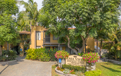 Casa Vista Apartment Homes - Oceanside, CA