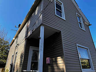 2964 East 61st Street - Cleveland, OH