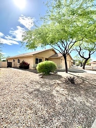 13315 N Wide View Dr - Oro Valley, AZ