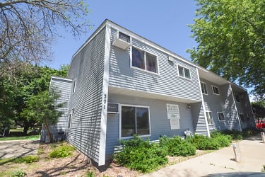 301 Mill St N unit 206 - Brownsdale, MN