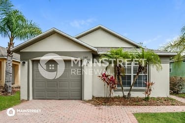 1107 Mariner Cay Dr - Haines City, FL