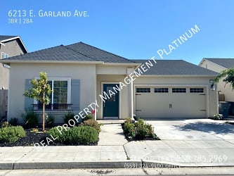 6213 E Garland Ave - Fresno, CA