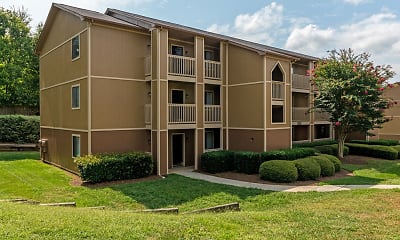 Water's Edge Apartments - Concord, NC
