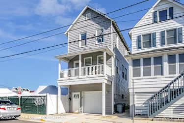 19 E Church St - Sea Bright, NJ