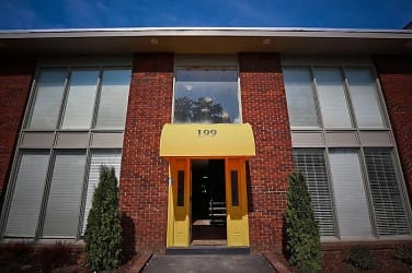 The Midtowner Apartments - Memphis, TN