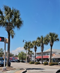 301 5th Ave S - North Myrtle Beach, SC