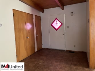 2803 Meek Ave - undefined, undefined