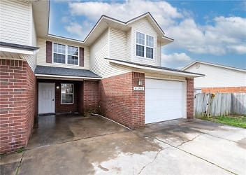 2910 Dawn Ct - undefined, undefined