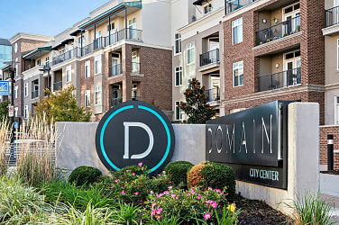 The Domain At City Center Apartments - Lenexa, KS