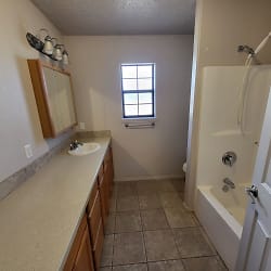 AP LLC - 1920 Apartments - Portales, NM