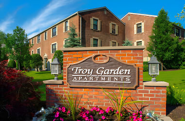 Troy Gardens Apartments - Troy, NY