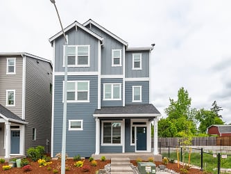 9784 Windswept Pl - Tigard, OR