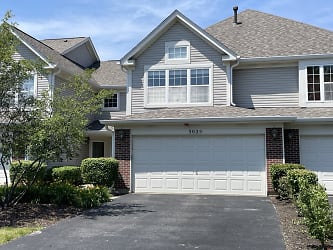 3025 Crystal Rock Rd #3025 - Naperville, IL