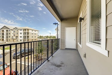 Connect At First Creek Apartments - Denver, CO
