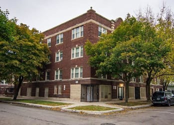 7756 S Muskegon Ave - Chicago, IL