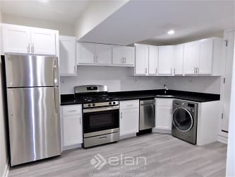 726 W Roscoe St unit NG - Chicago, IL