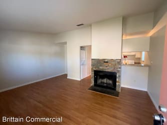5909-6001 Country Lane Apartments - Citrus Heights, CA