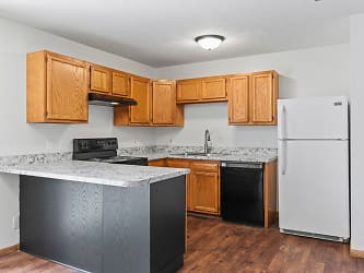 550-552 Lamont Apartments - Lincoln, NE