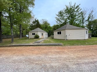 216 Roundhouse Rd - Paducah, KY
