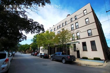 2103 N Seminary Ave - Chicago, IL