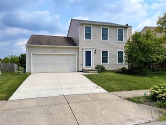 5874 Westbend Dr - Galloway, OH