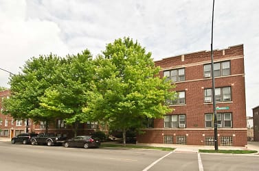 2100 W Montrose Ave #2N - Chicago, IL