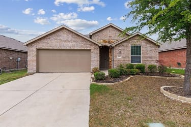 2110 Red River Rd - Forney, TX