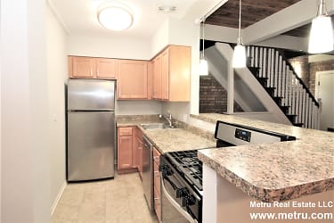 2714 N Mildred Ave unit 3 - Chicago, IL