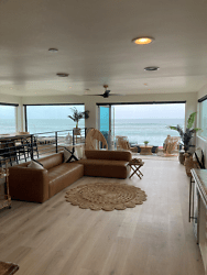 516 S The Strand unit A - Oceanside, CA