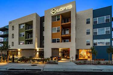 NV Lofts Apartments - Vista, CA