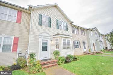 2 Rentals near Berkeley Heights Elementary School in Martinsburg WV