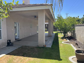 15352 Screaming Eagle Ave - Bakersfield, CA