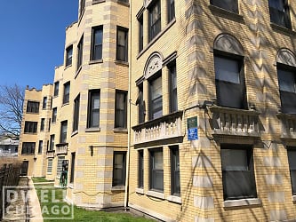 6810 N Lakewood Ave unit 6814-2A - Chicago, IL