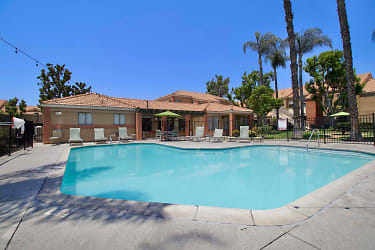 Harvest Glen Apartments - Rialto, CA