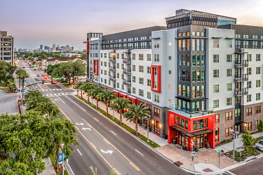 Vida Health Village Apartments - Orlando, FL
