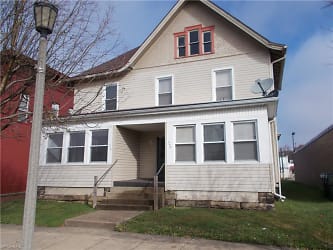 640 Main St - Coshocton, OH