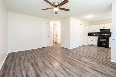 1826 S Laura St unit 3 - undefined, undefined