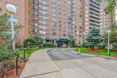 70 25 Yellowstone Blvd 15 N Apartments - Queens, NY
