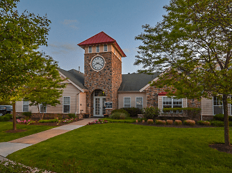 The Point At Pennbrook Station Apartments - Lansdale, PA