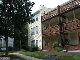 10165 Oakton Terrace Rd Apartments - Oakton, VA