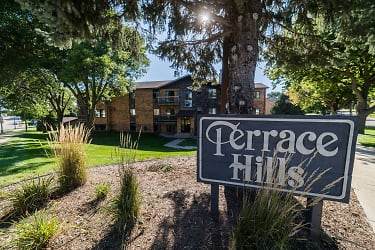 Terrace Hills Apartments - Sioux Falls, SD