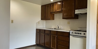 2700 5th Ave Unit 24 - Stevens Point, WI